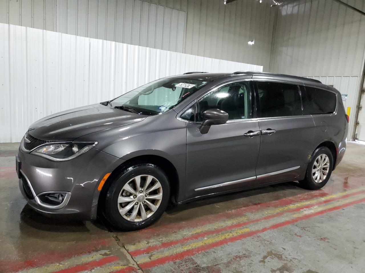 2017 CHRYSLER PACIFICA TOURING L