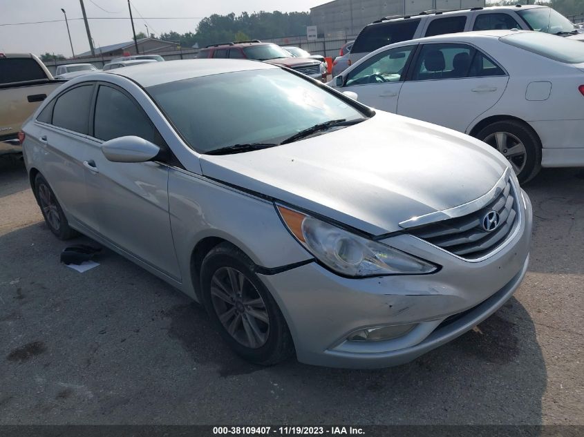 2013 HYUNDAI SONATA GLS