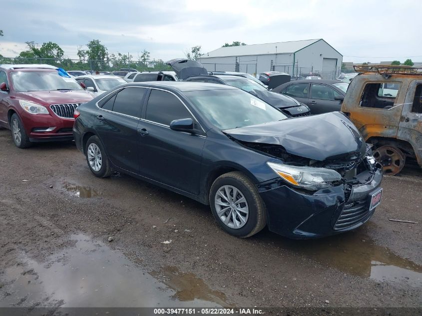 2015 TOYOTA CAMRY LE