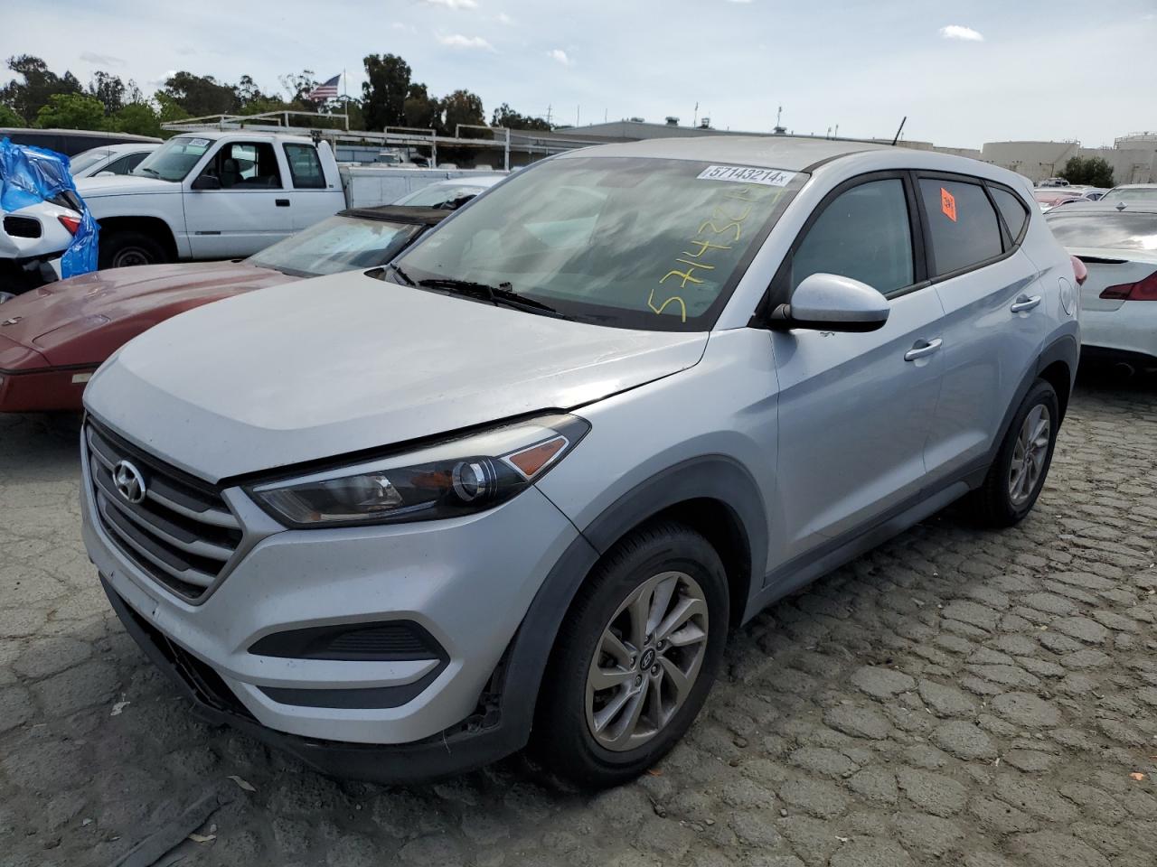 2017 HYUNDAI TUCSON SE