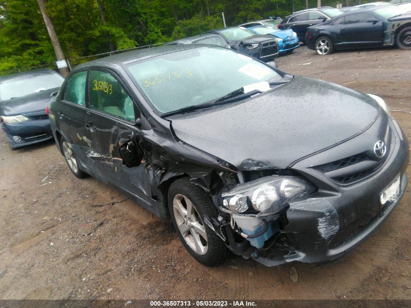 2013 TOYOTA COROLLA S