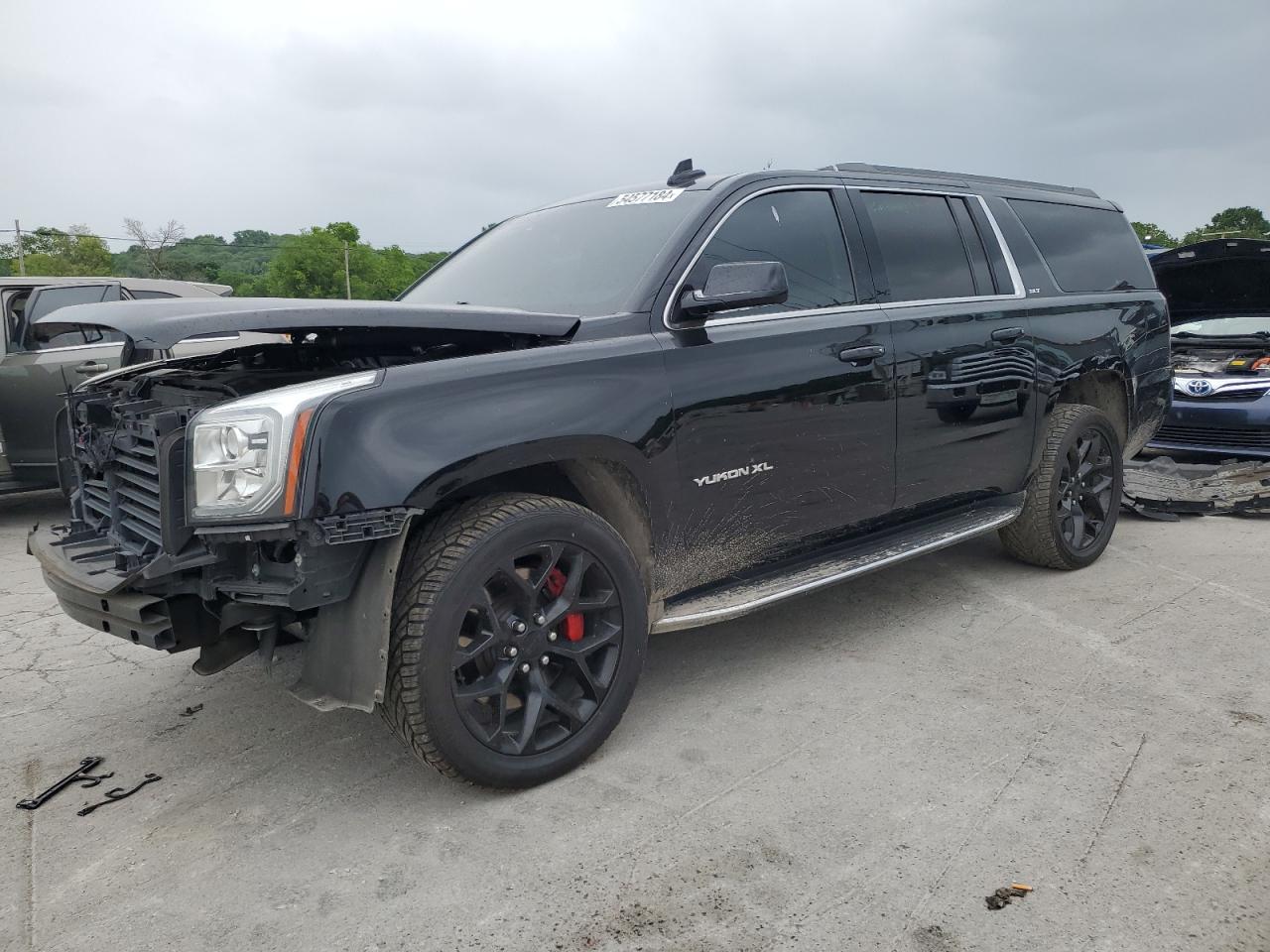 2017 GMC YUKON XL K1500 SLT