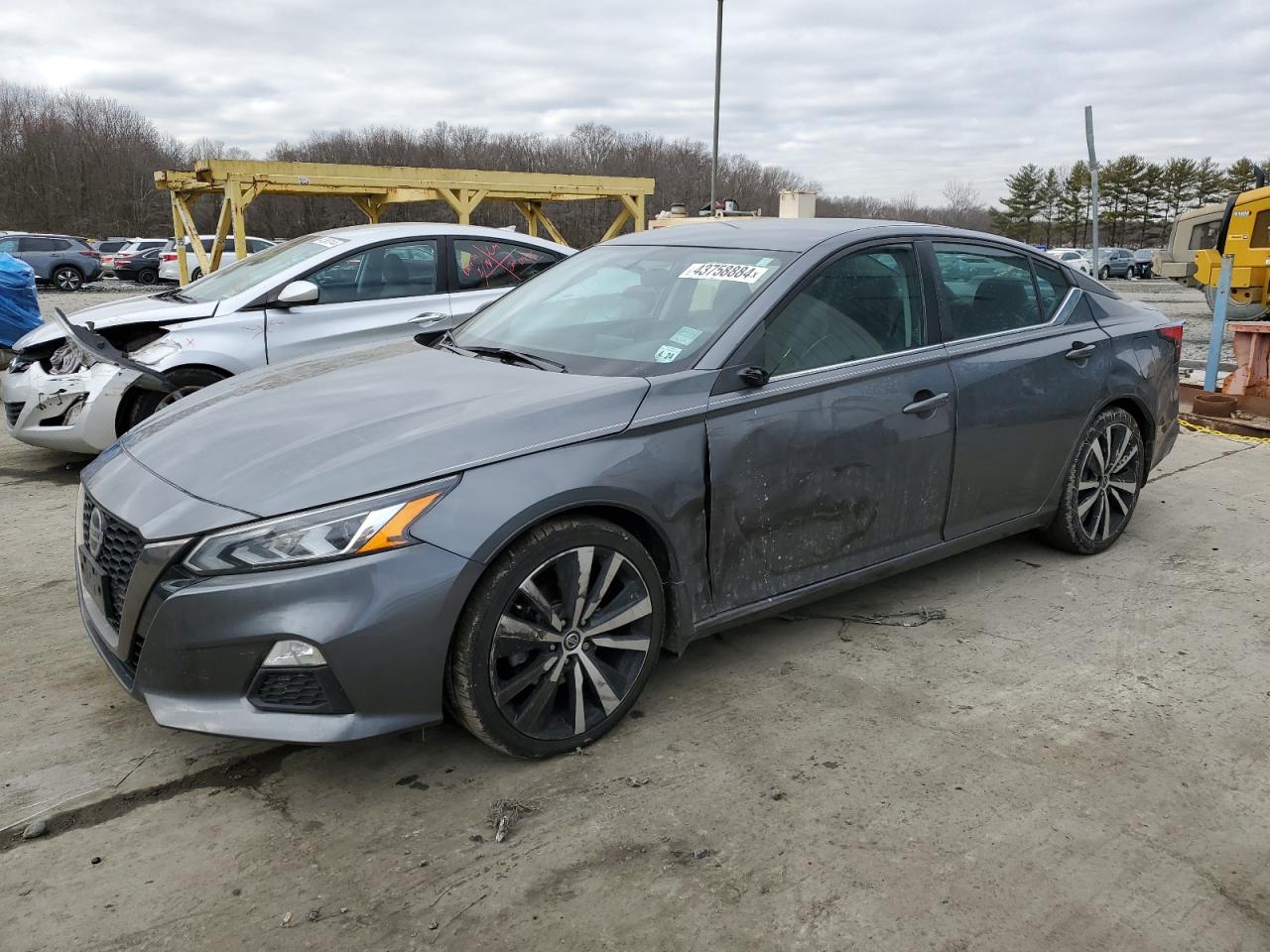 2019 NISSAN ALTIMA SR