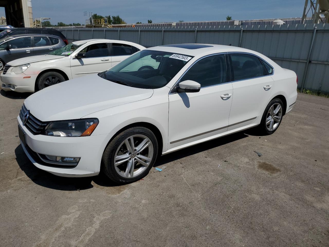 2015 VOLKSWAGEN PASSAT SE