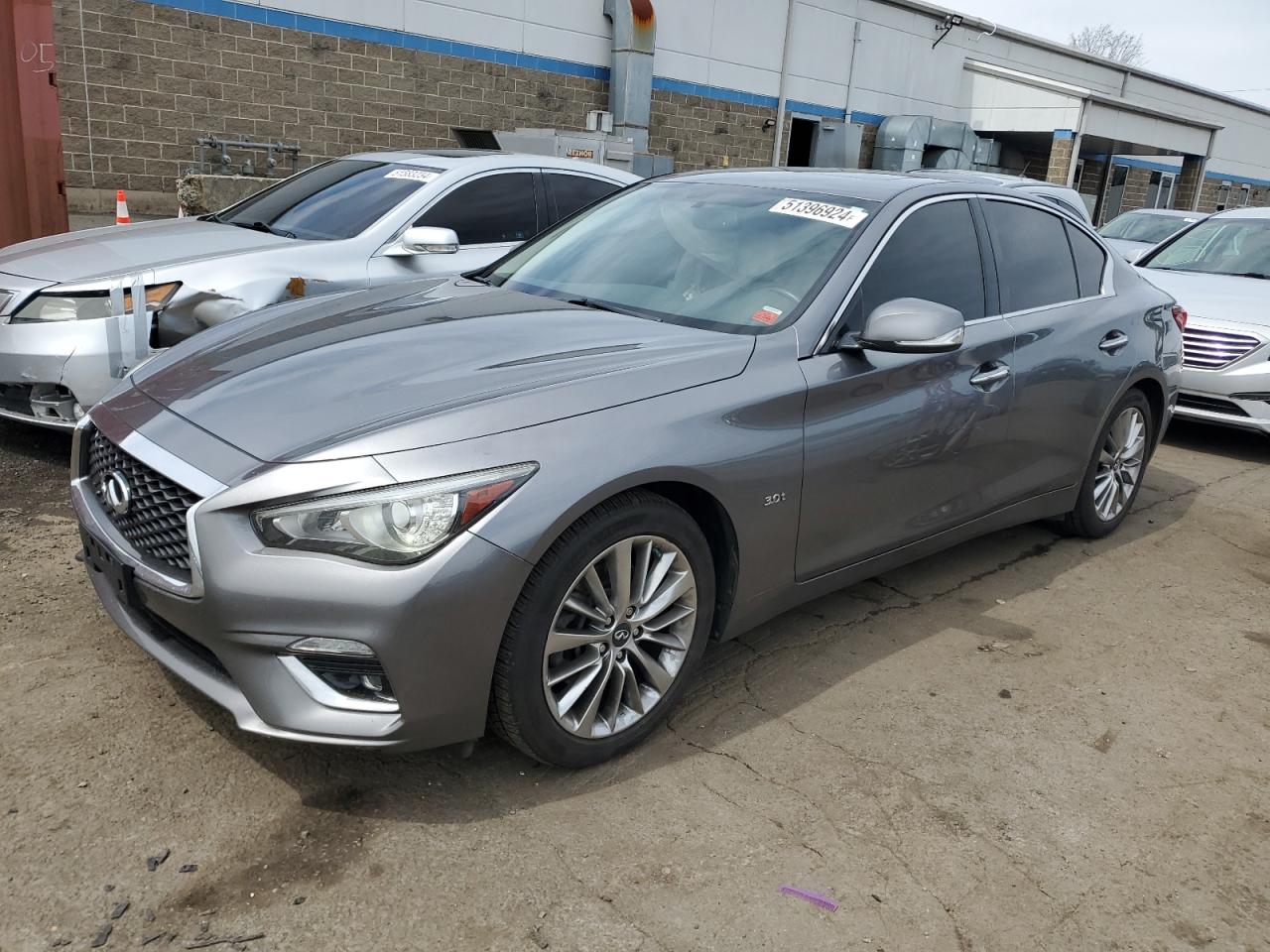 2018 INFINITI Q50 LUXE