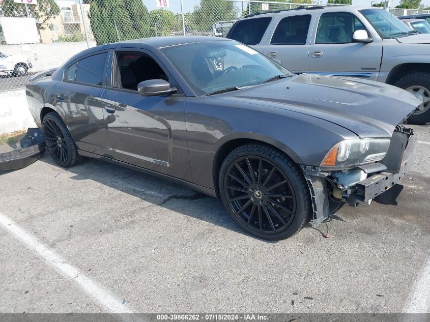 2013 DODGE CHARGER SE