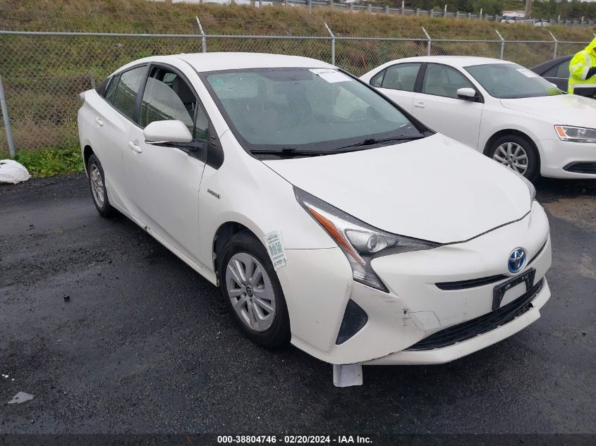 2016 TOYOTA PRIUS