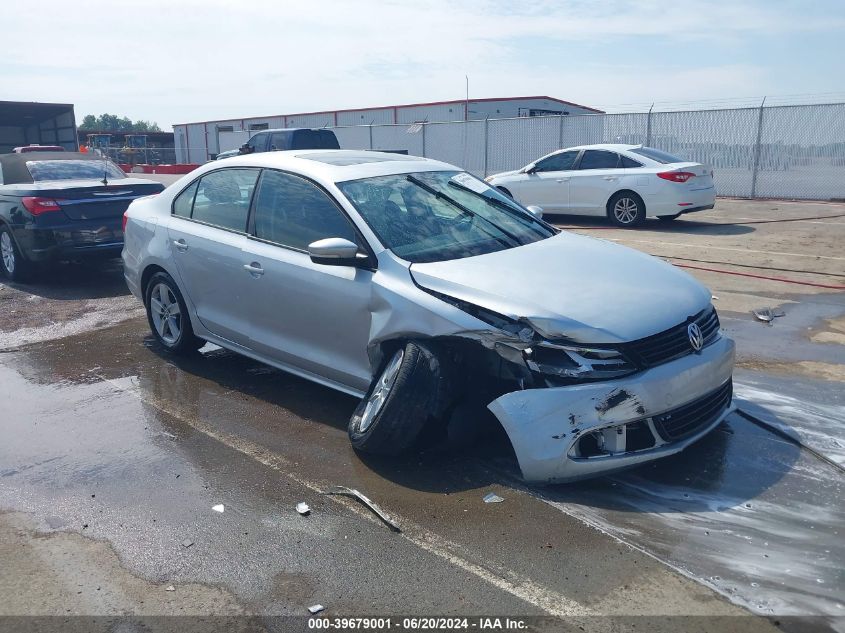 2012 VOLKSWAGEN JETTA 2.0L TDI