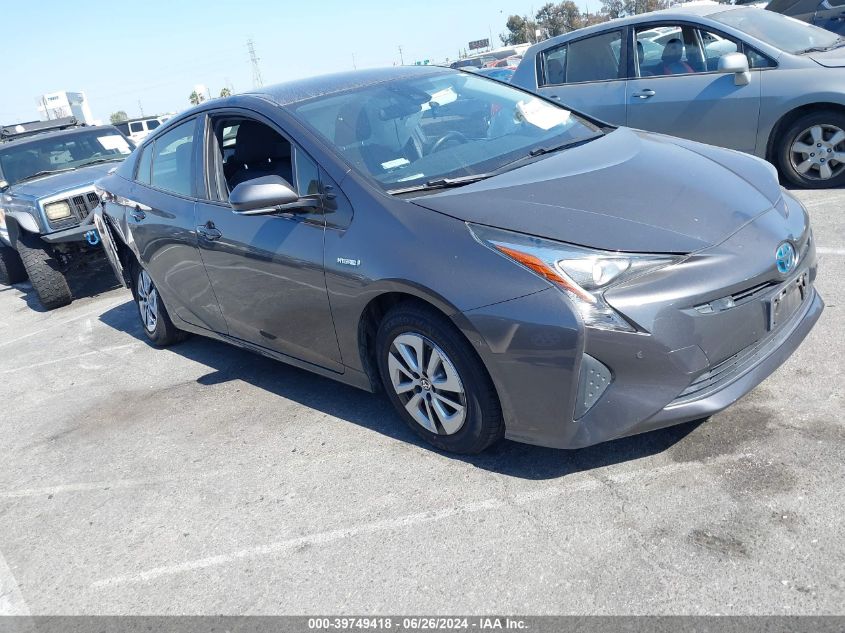 2017 TOYOTA PRIUS