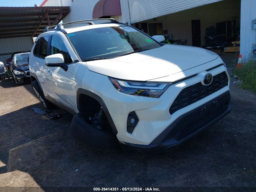 2022 TOYOTA RAV4 XLE PREMIUM