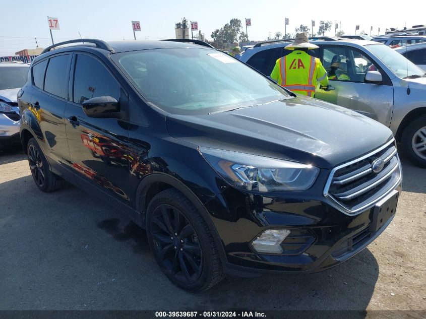 2018 FORD ESCAPE SE