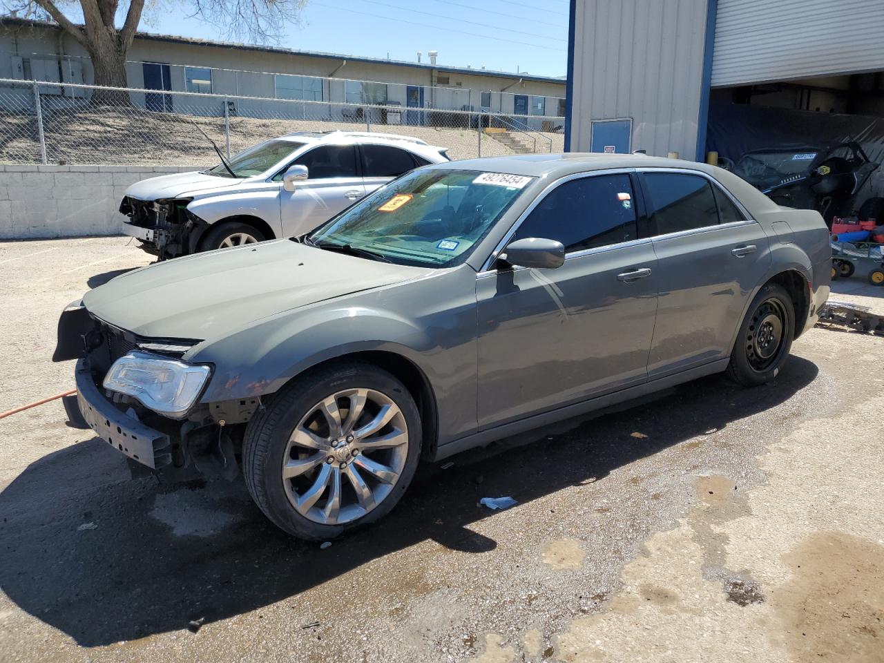 2017 CHRYSLER 300 LIMITED