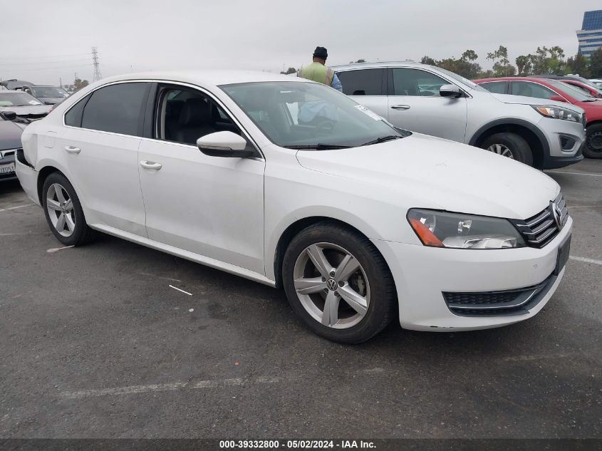 2012 VOLKSWAGEN PASSAT 2.5L SE