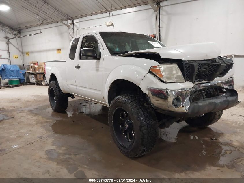 2011 NISSAN FRONTIER SV