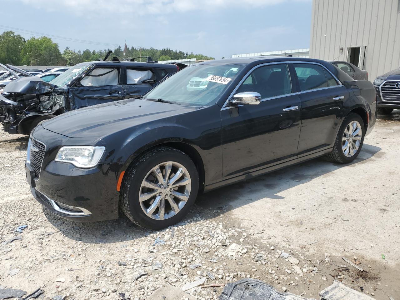 2016 CHRYSLER 300C