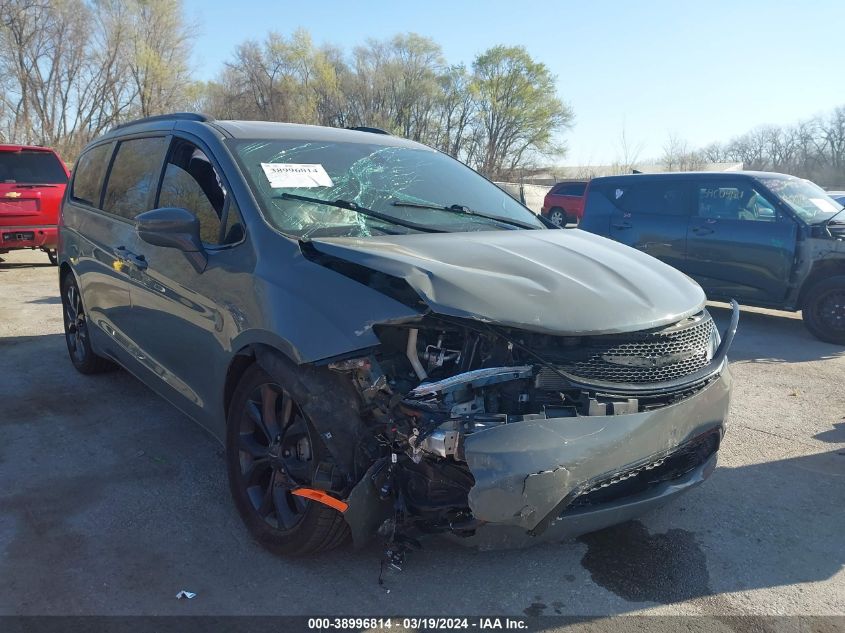 2020 CHRYSLER PACIFICA TOURING L PLUS