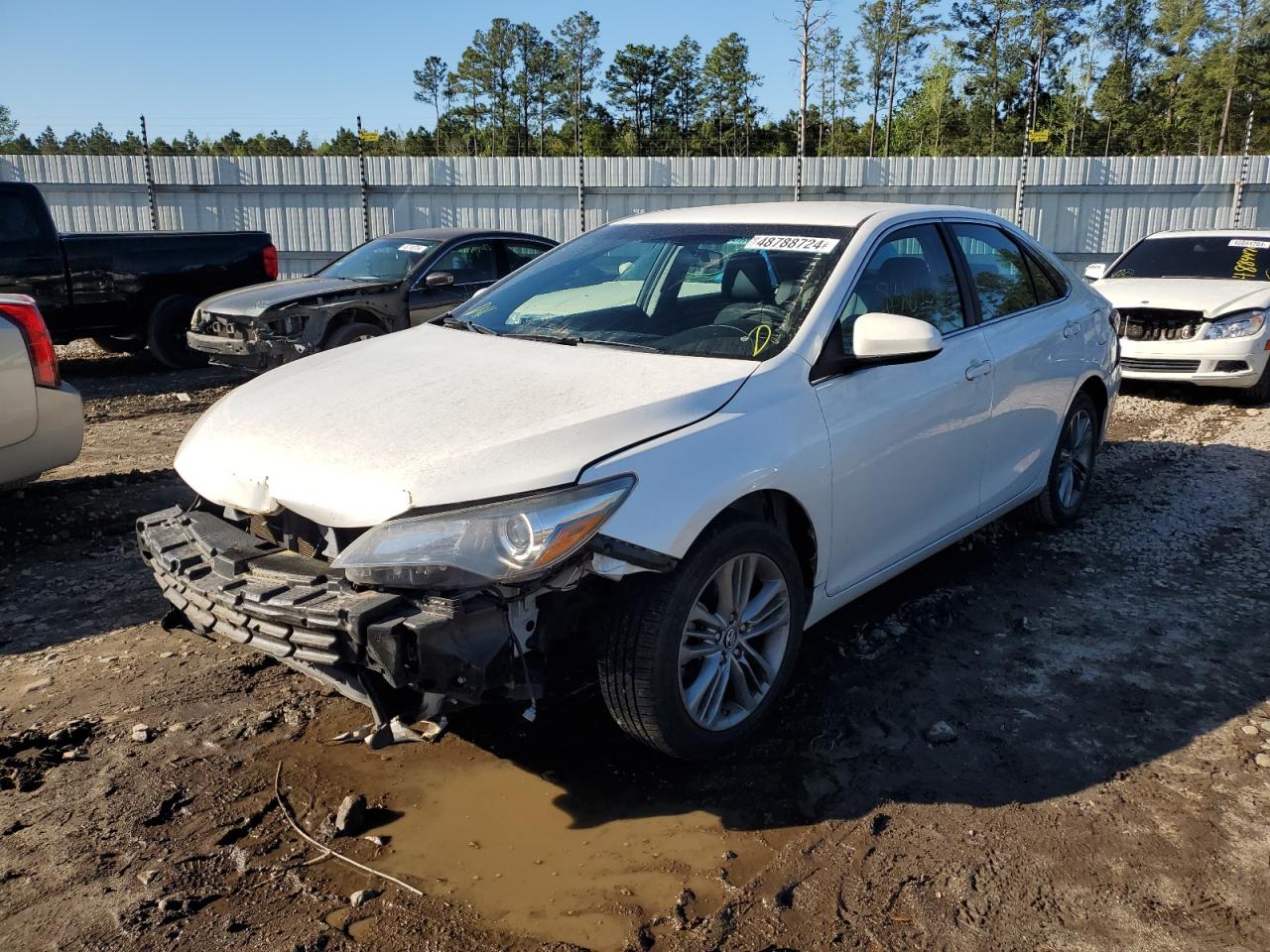 2017 TOYOTA CAMRY LE