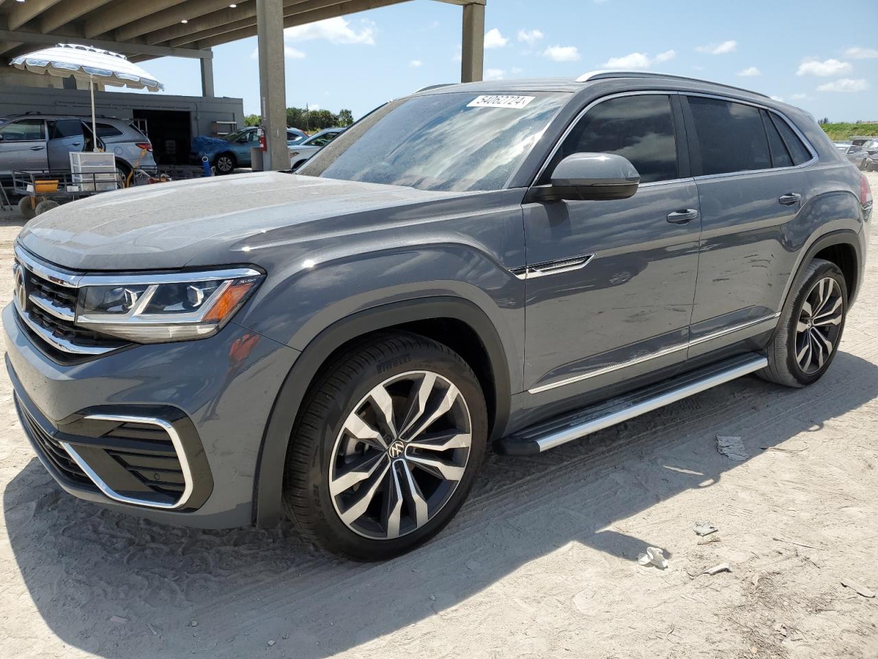 2021 VOLKSWAGEN ATLAS CROSS SPORT SEL R-LINE