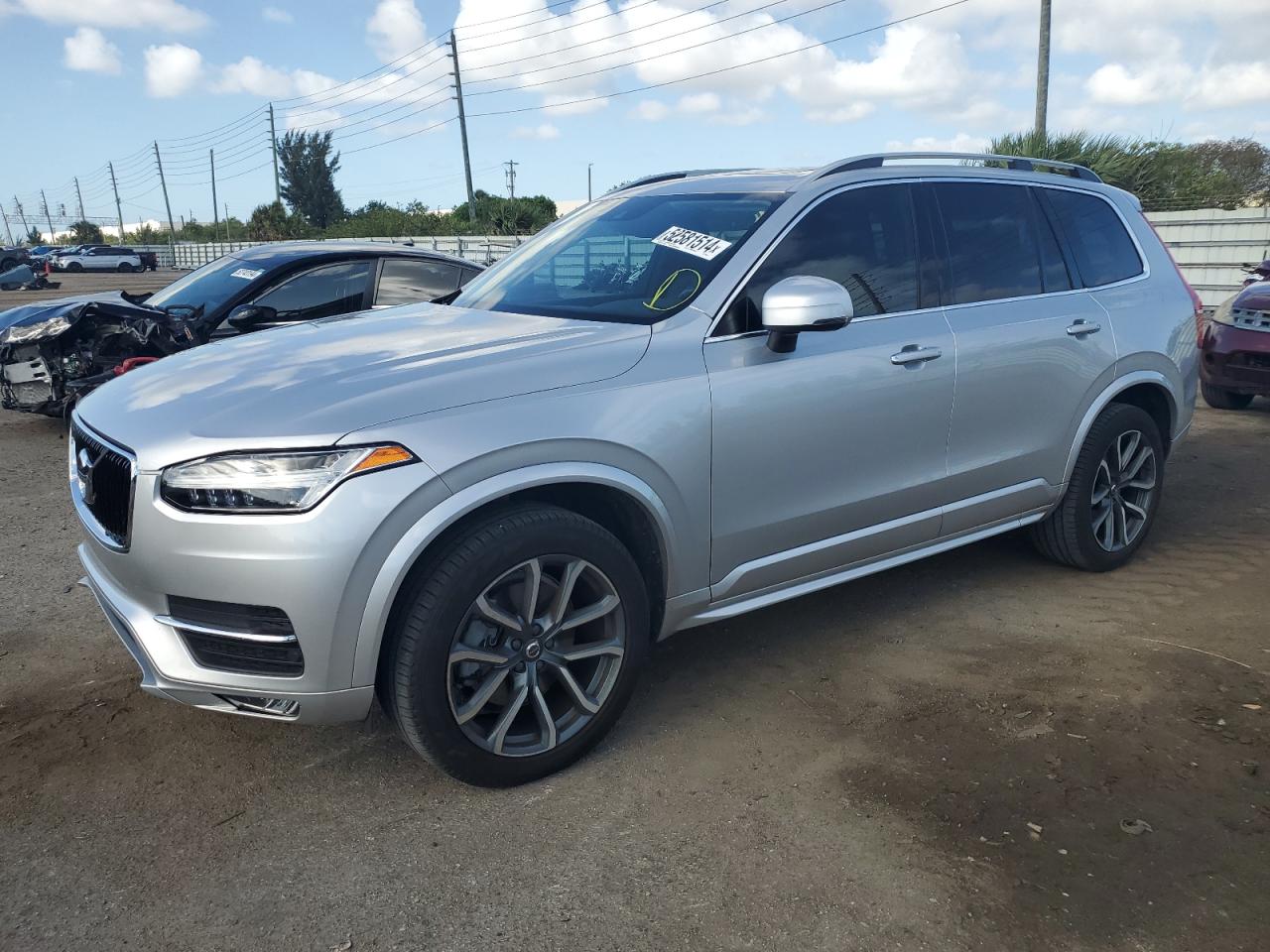 2019 VOLVO XC90 T5 MOMENTUM