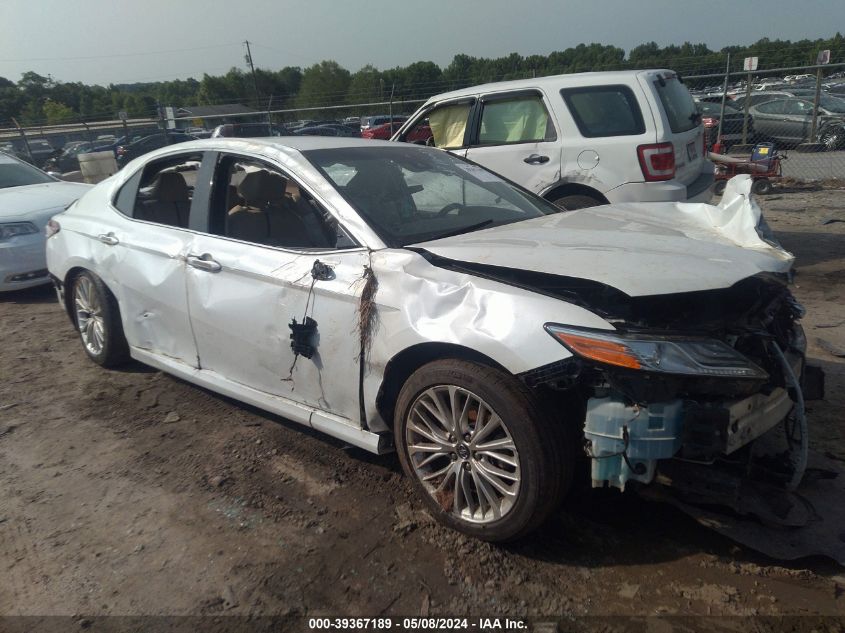 2018 TOYOTA CAMRY XLE