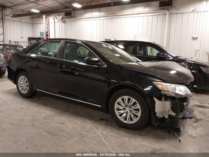 2013 TOYOTA CAMRY LE