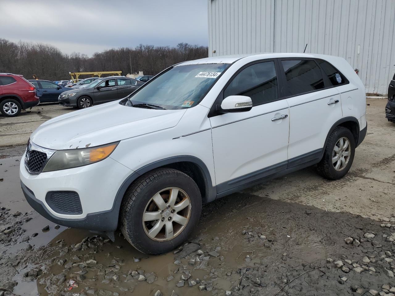 2011 KIA SORENTO BASE