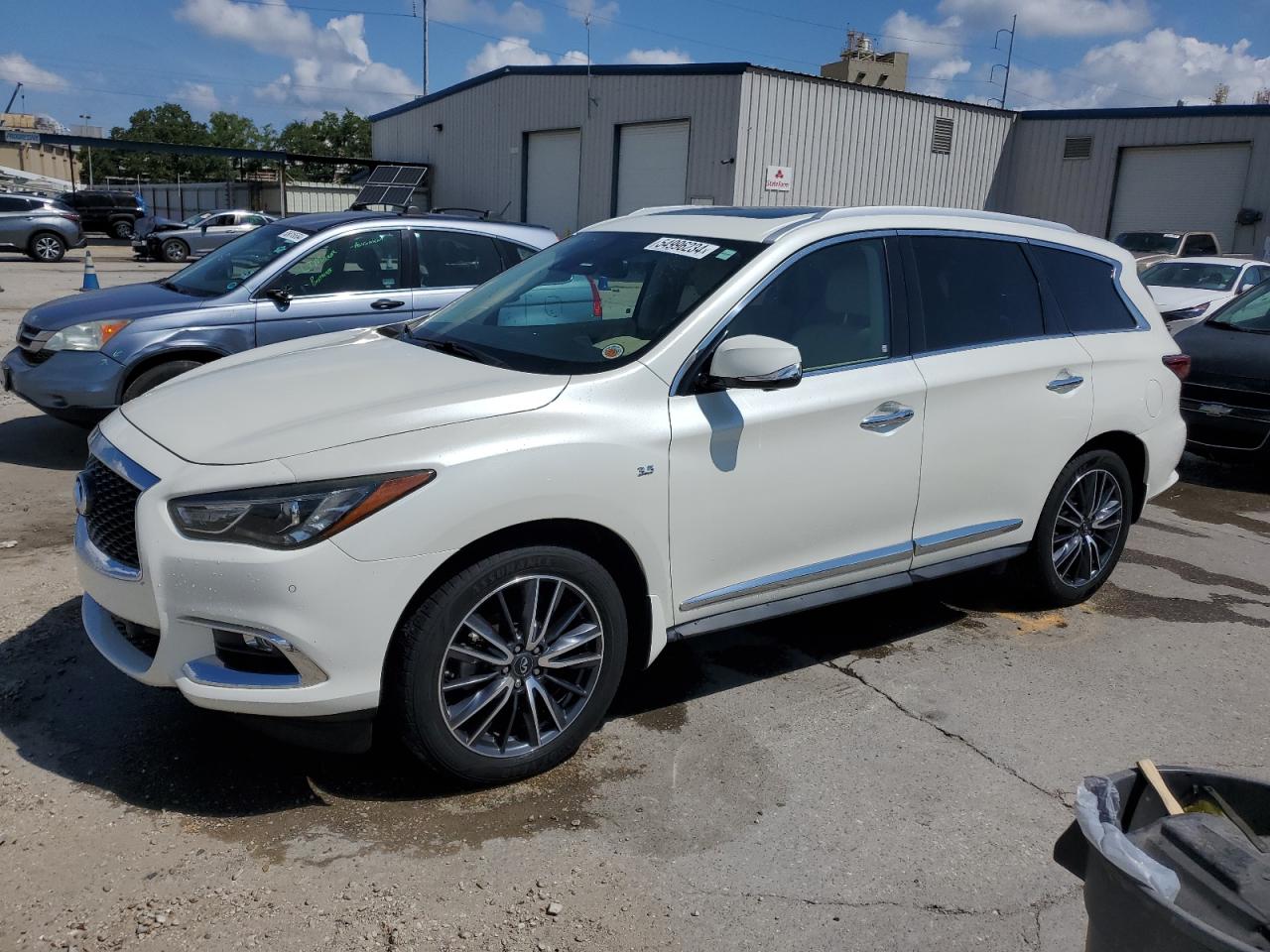 2019 INFINITI QX60 LUXE