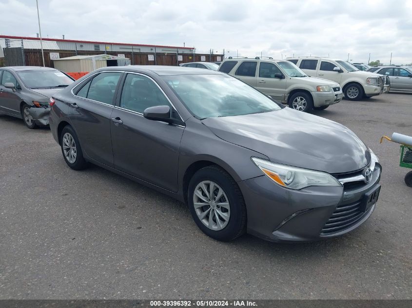 2015 TOYOTA CAMRY LE