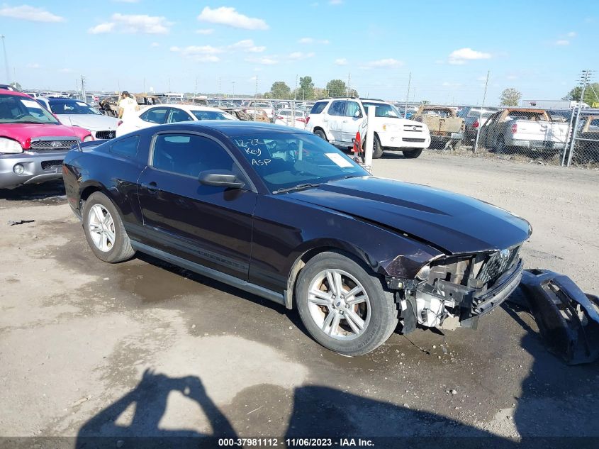 2012 FORD MUSTANG V6