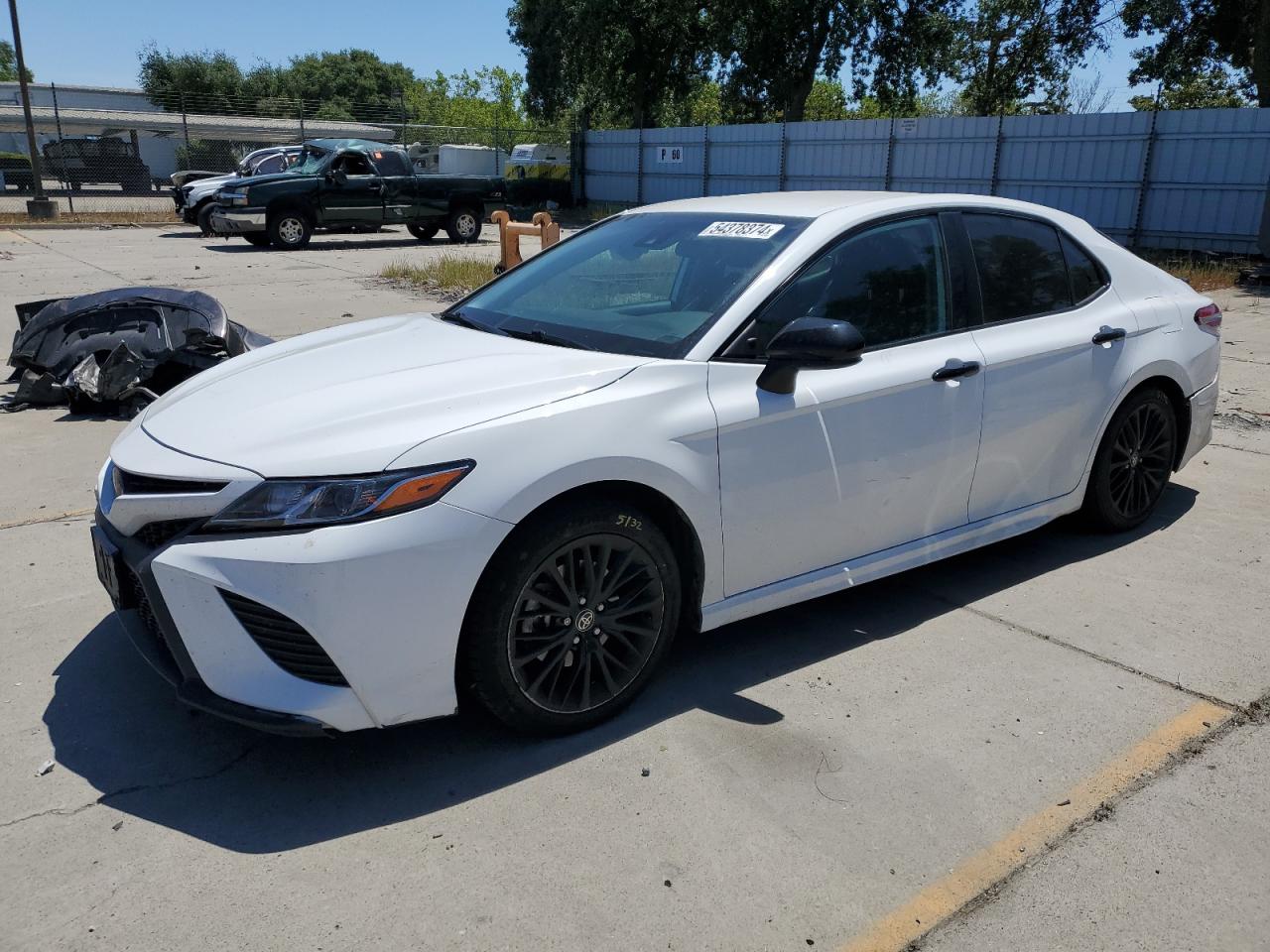 2020 TOYOTA CAMRY SE