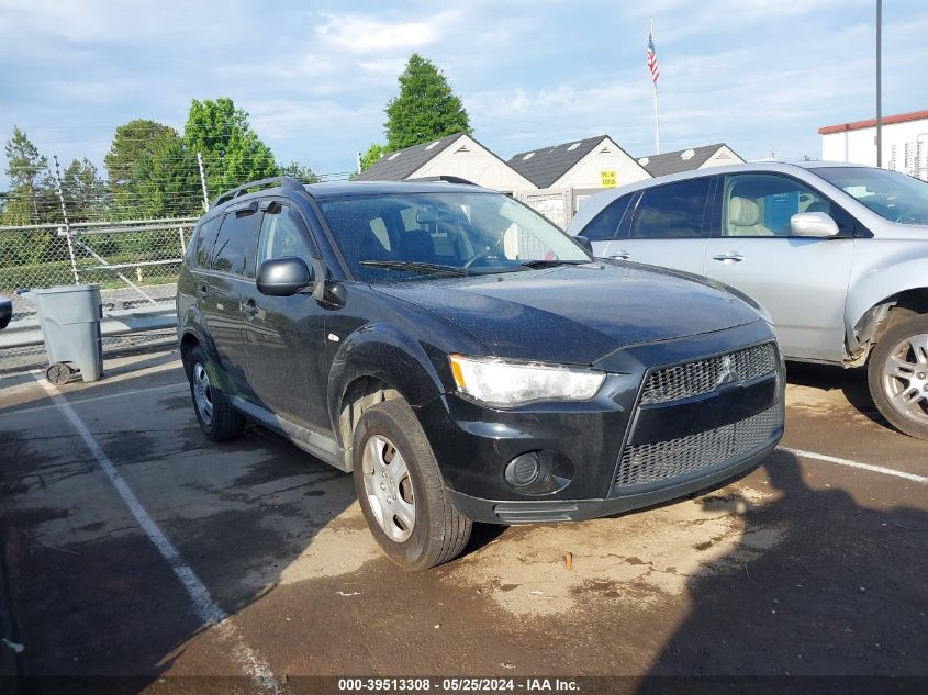 2013 MITSUBISHI OUTLANDER ES