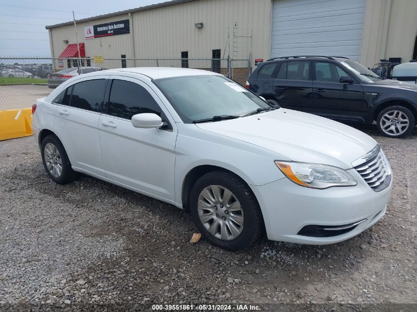 2014 CHRYSLER 200 LX