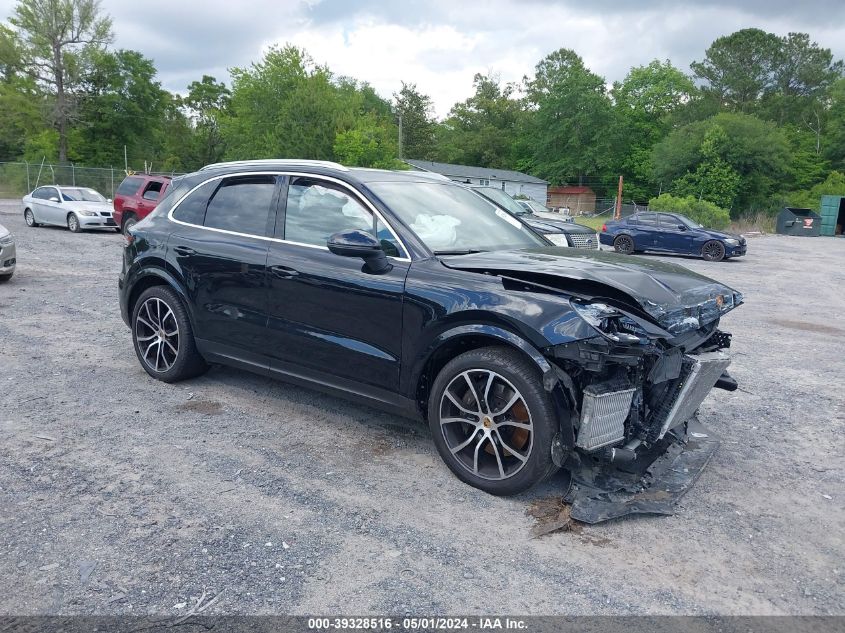 2022 PORSCHE CAYENNE