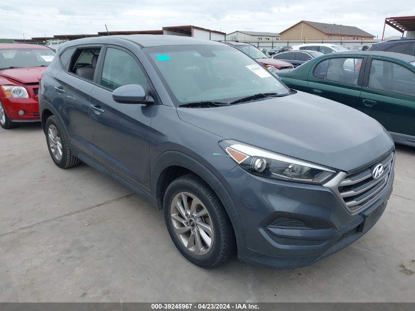 2017 HYUNDAI TUCSON SE