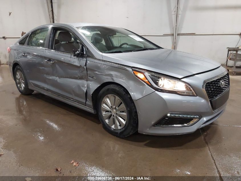 2016 HYUNDAI SONATA HYBRID SE