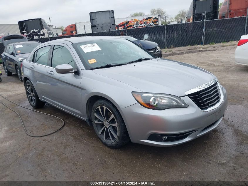 2014 CHRYSLER 200 TOURING