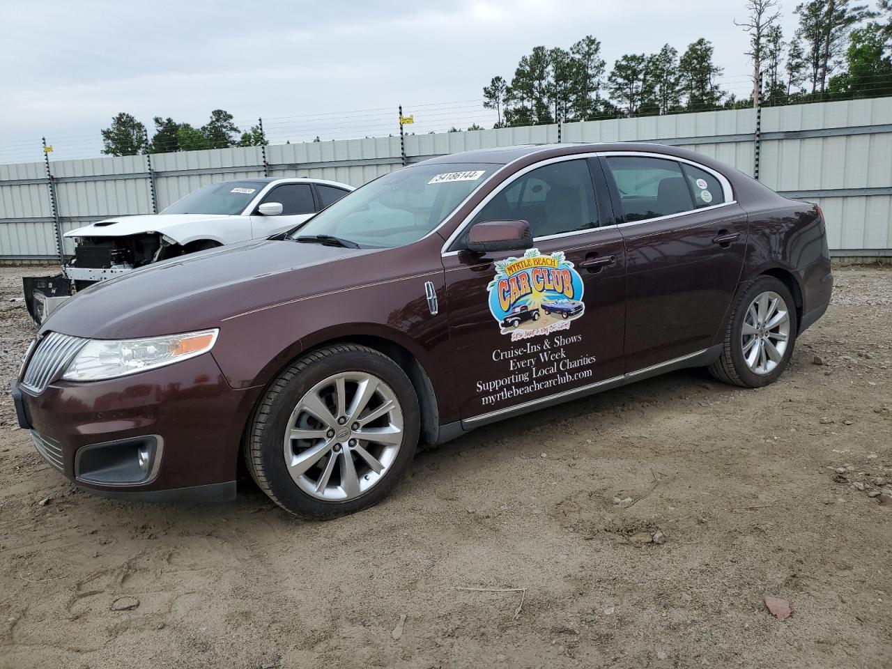 2010 LINCOLN MKS