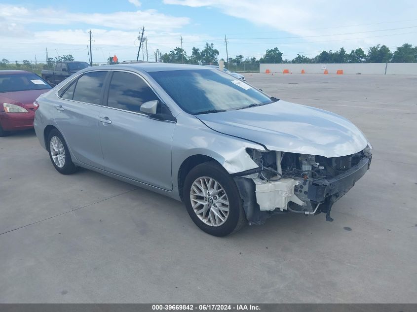 2017 TOYOTA CAMRY LE