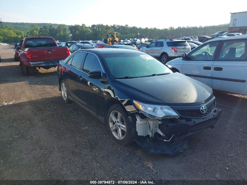 2013 TOYOTA CAMRY SE