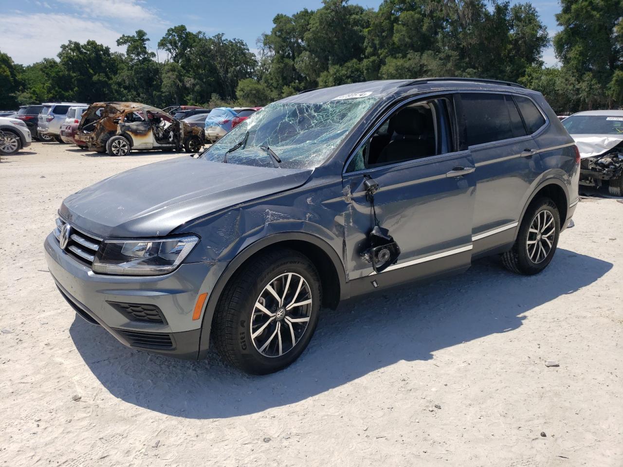 2021 VOLKSWAGEN TIGUAN SE