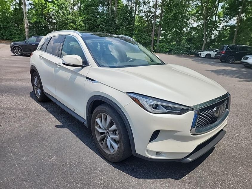 2021 INFINITI QX50 LUXE