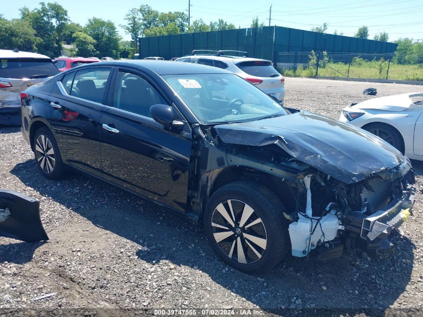 2022 NISSAN ALTIMA SV INTELLIGENT AWD