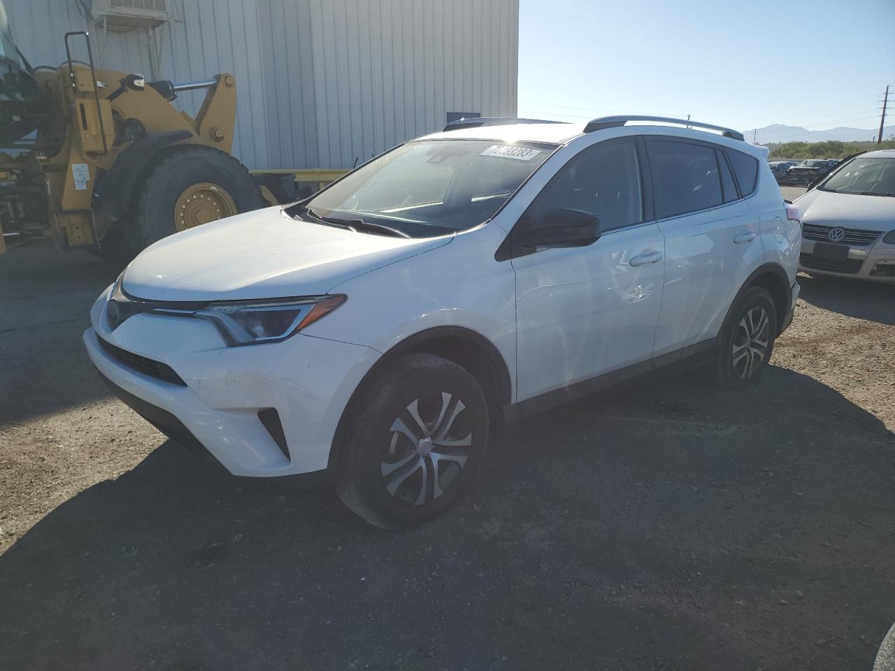 2018 TOYOTA RAV4 LE