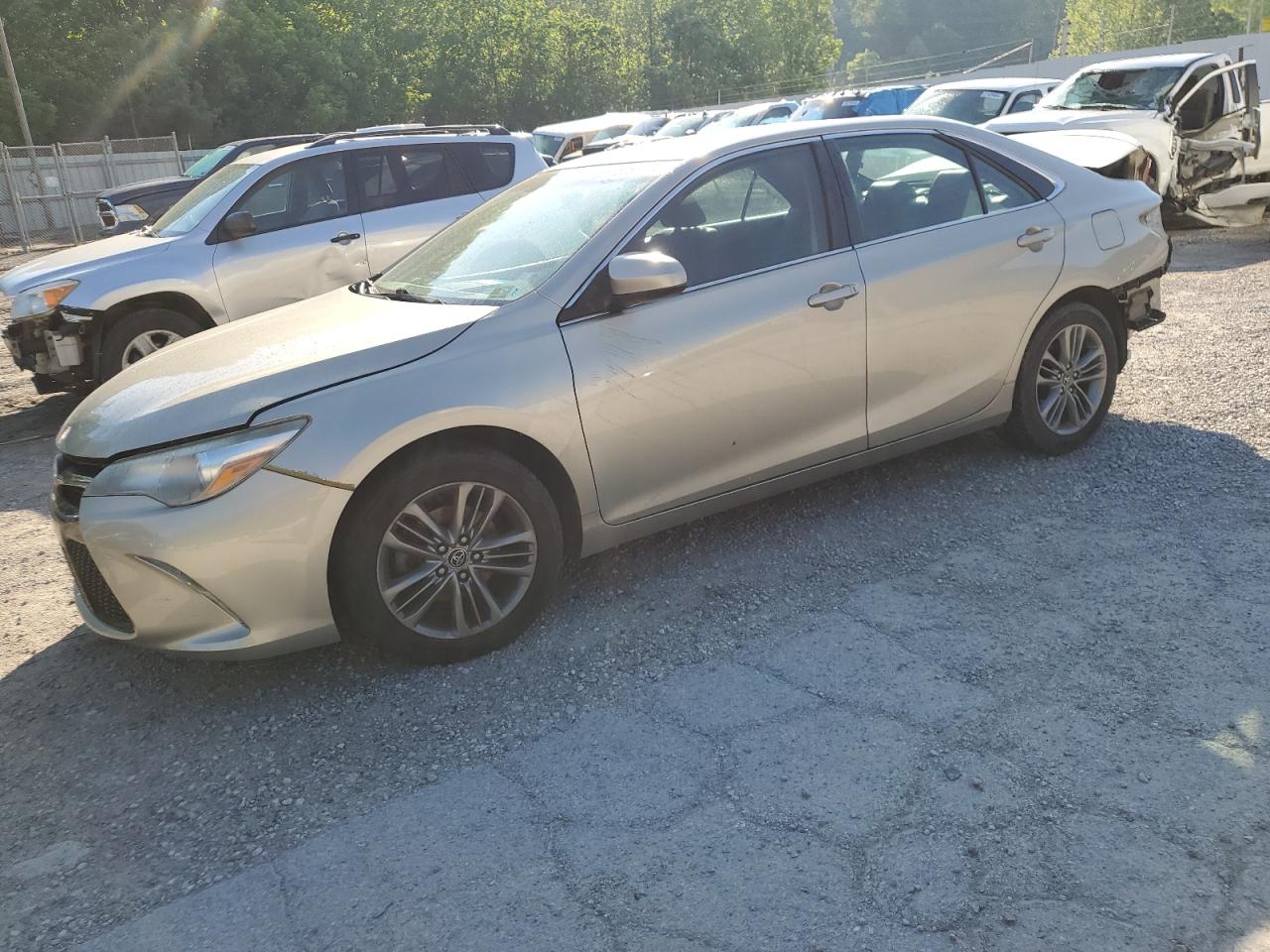 2015 TOYOTA CAMRY LE