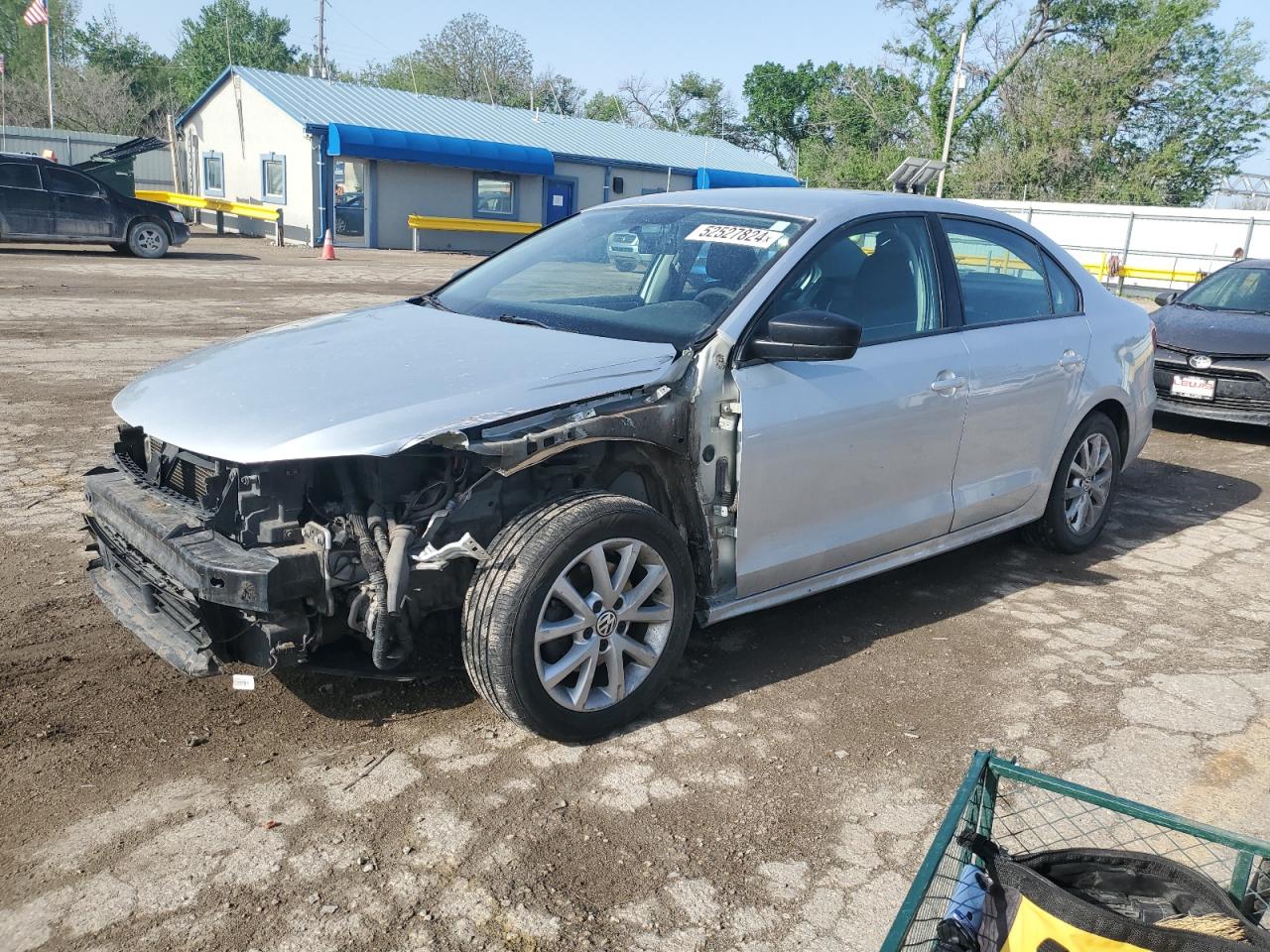 2015 VOLKSWAGEN JETTA SE