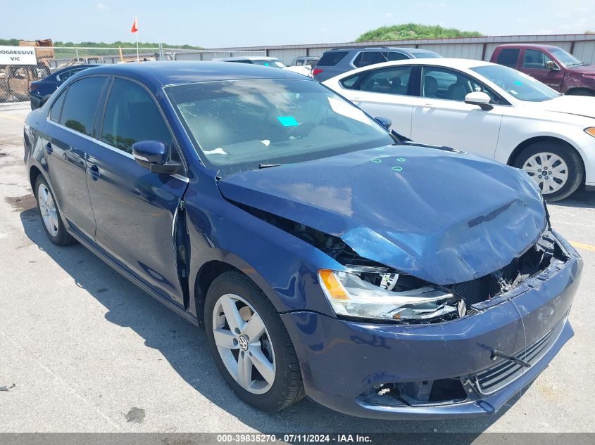 2013 VOLKSWAGEN JETTA 2.0L TDI