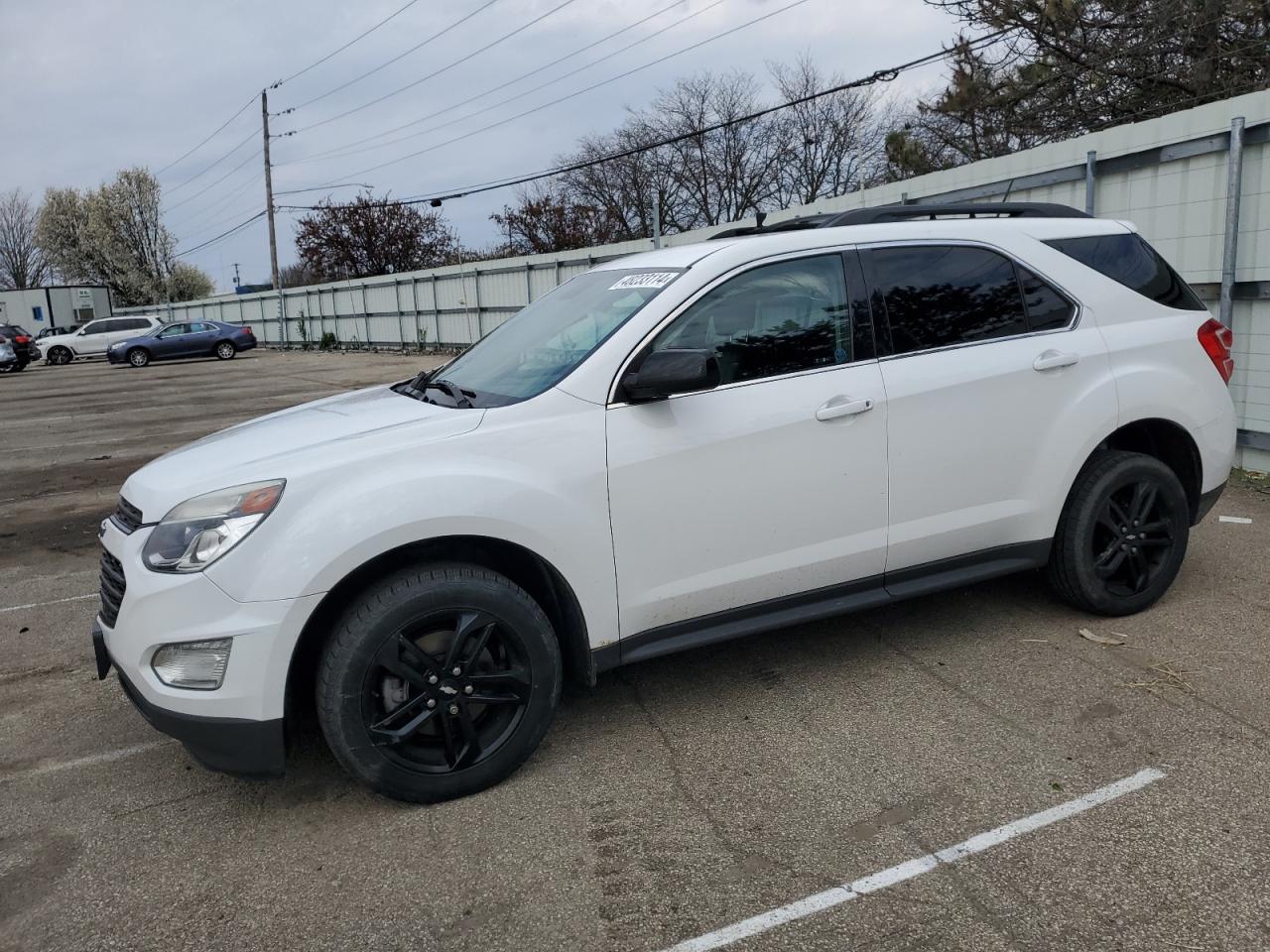 2017 CHEVROLET EQUINOX LT