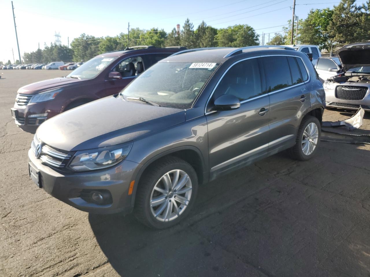 2016 VOLKSWAGEN TIGUAN S