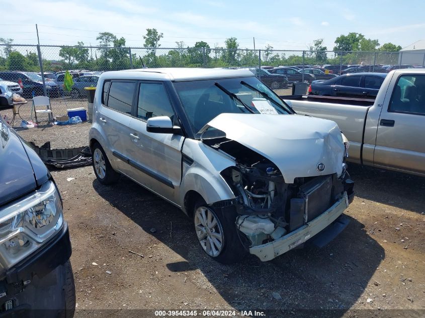 2013 KIA SOUL +