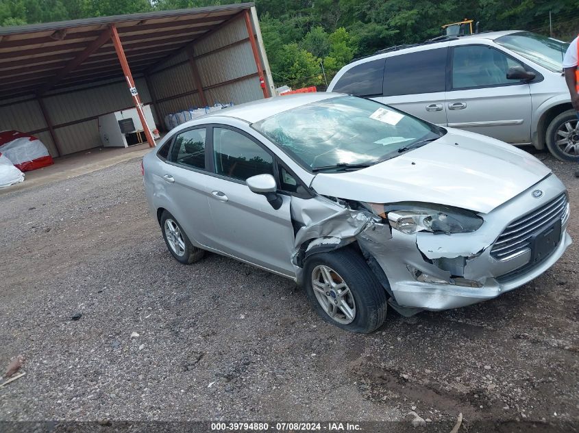 2017 FORD FIESTA SE